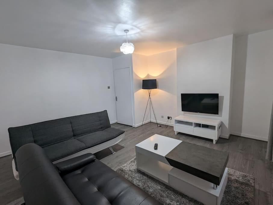 3 Bedroom Apartment Sleeps 8 Édimbourg Extérieur photo